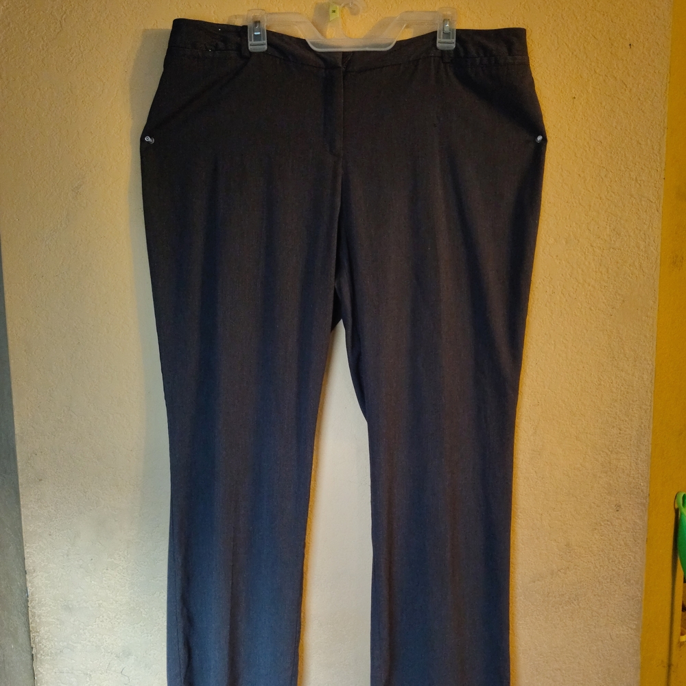 Worthington Black Straight Leg Jeans Classic Style